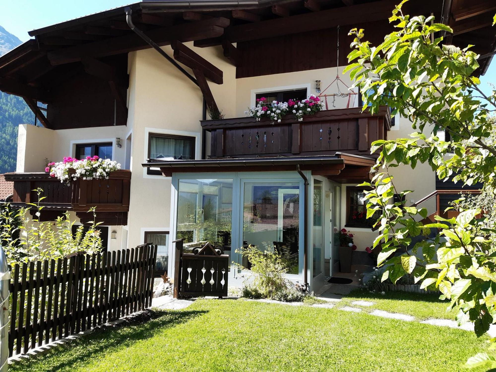 Ferienwohnung Eva Langenfeld Exterior photo
